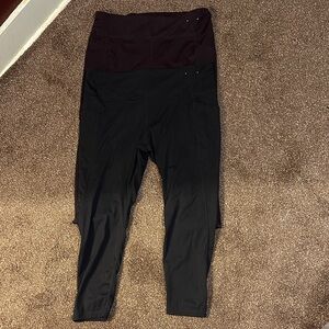 7/8 Active Pocket Leggings in 1-Black & 1-Deep Plum